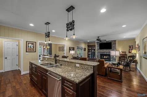 19945 Scenic Highway Mentone AL 35984