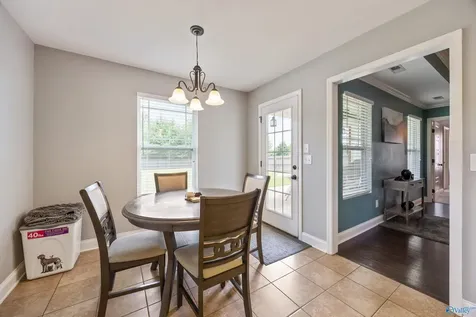 107 Summerset Lane Huntsville AL 35811