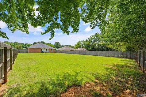 107 Summerset Lane Huntsville AL 35811