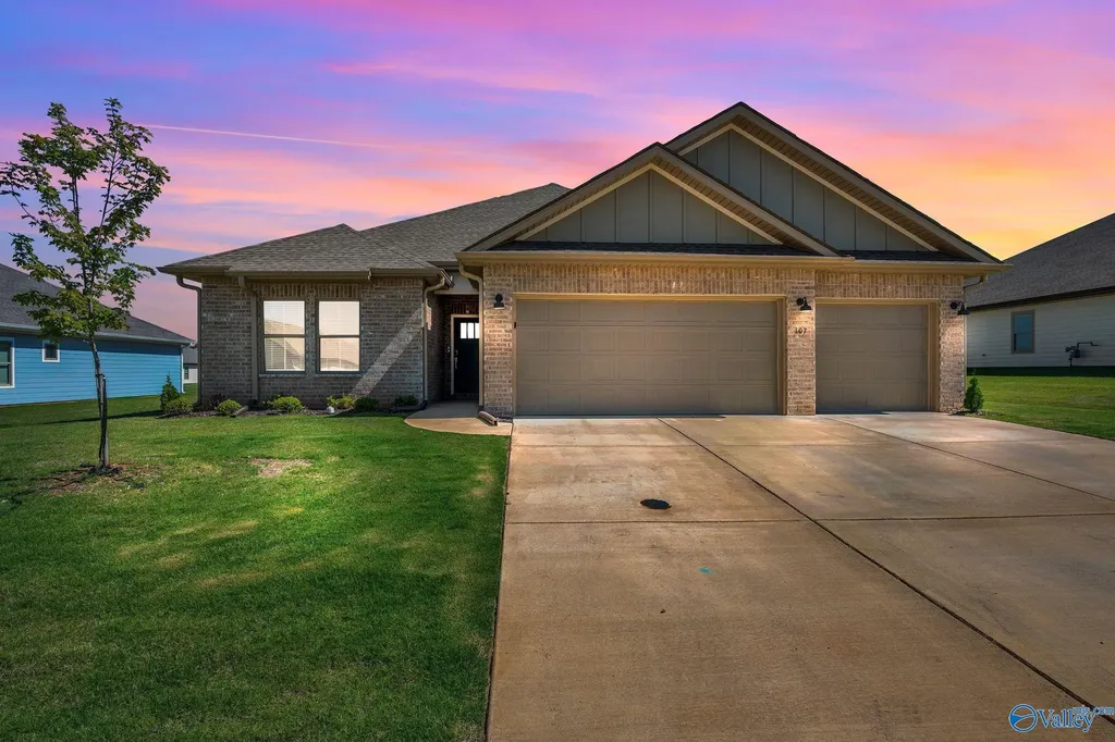 107 Ashby Pond Drive Harvest AL 35749