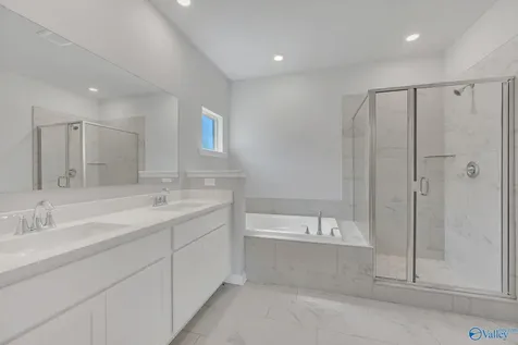 107 Ashby Pond Drive Harvest AL 35749