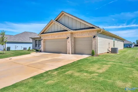 107 Ashby Pond Drive Harvest AL 35749