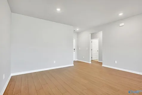 107 Ashby Pond Drive Harvest AL 35749
