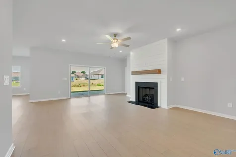 107 Ashby Pond Drive Harvest AL 35749
