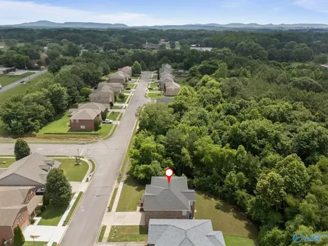 222 Laramie Circle NW Madison AL 35757