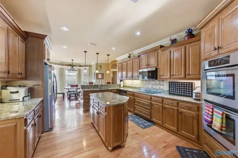 458 Natures Way SW Huntsville AL 35824