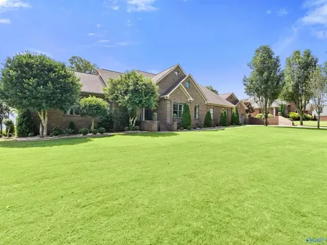 273 Edmonds Drive Grant AL 35747