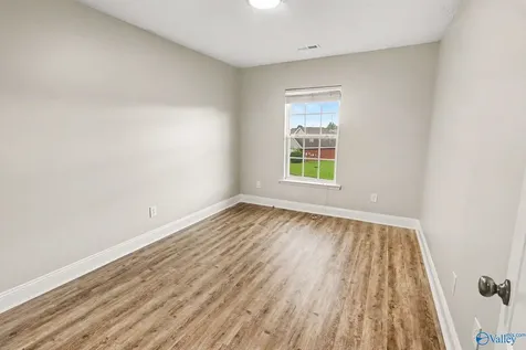 207 Shadow Court SW Huntsville AL 35824