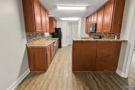 207 Shadow Court SW Huntsville AL 35824