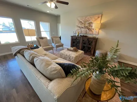 183 Berry Farm Road Meridianville AL 35759