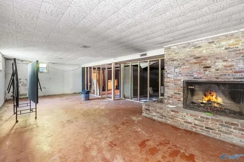 301 Lora Street Scottsboro AL 35768