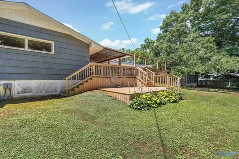 301 Lora Street Scottsboro AL 35768