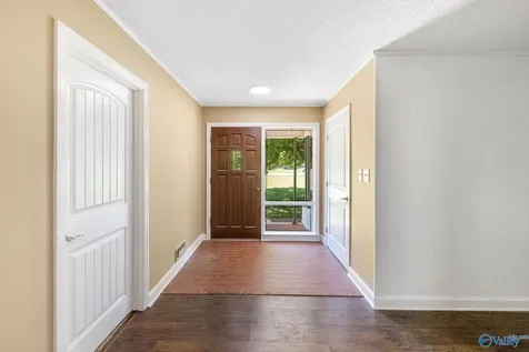 301 Lora Street Scottsboro AL 35768