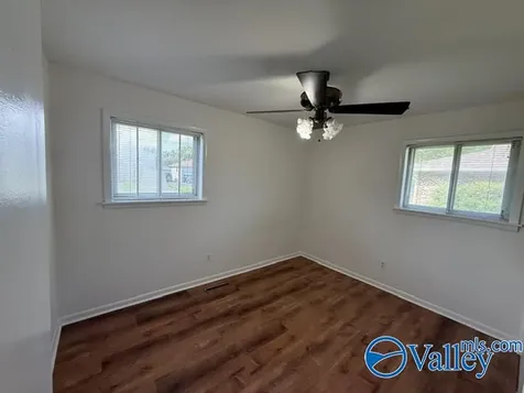 4309 Clayrest Drive NW Huntsville AL 35816