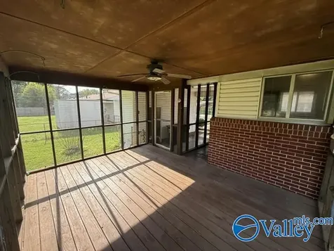 4309 Clayrest Drive NW Huntsville AL 35816