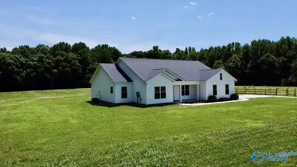 64 S Elliot Road Ardmore TN 38449