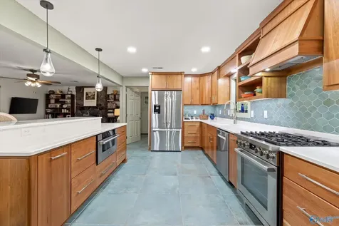 318 Cutler Avenue Mentone AL 35984