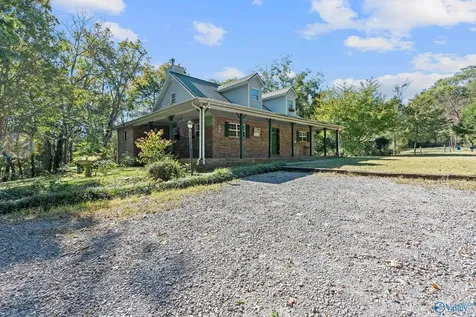 59 Grays Lane Fayetteville TN 37334