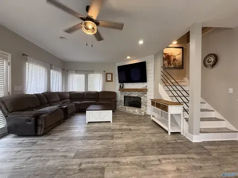 170 County Road 6901 Holly Pond AL 35083
