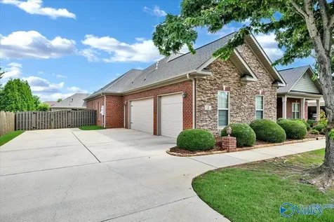 2 Youpon Drive Huntsville AL 35824
