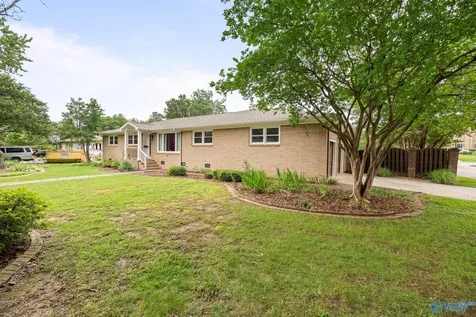 1319 Woodmont Avenue SE Huntsville AL 35801