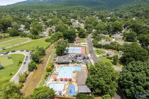 1319 Woodmont Avenue SE Huntsville AL 35801