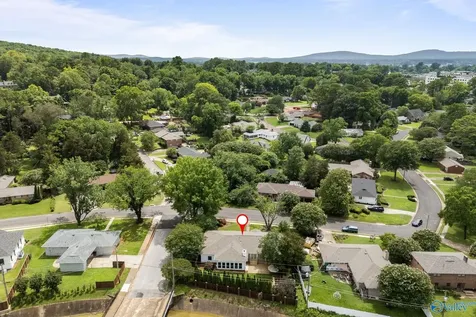 1319 Woodmont Avenue SE Huntsville AL 35801