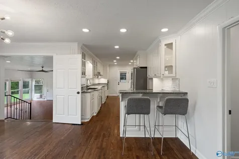 1319 Woodmont Avenue SE Huntsville AL 35801