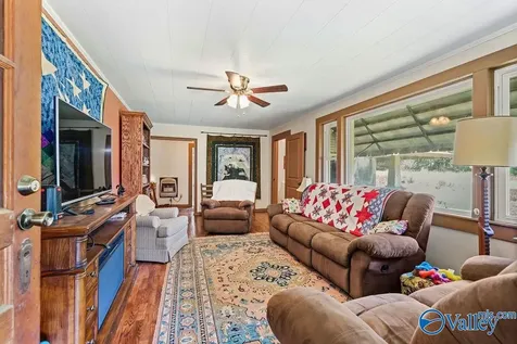 3519 Alabama Highway 117 Mentone AL 35984