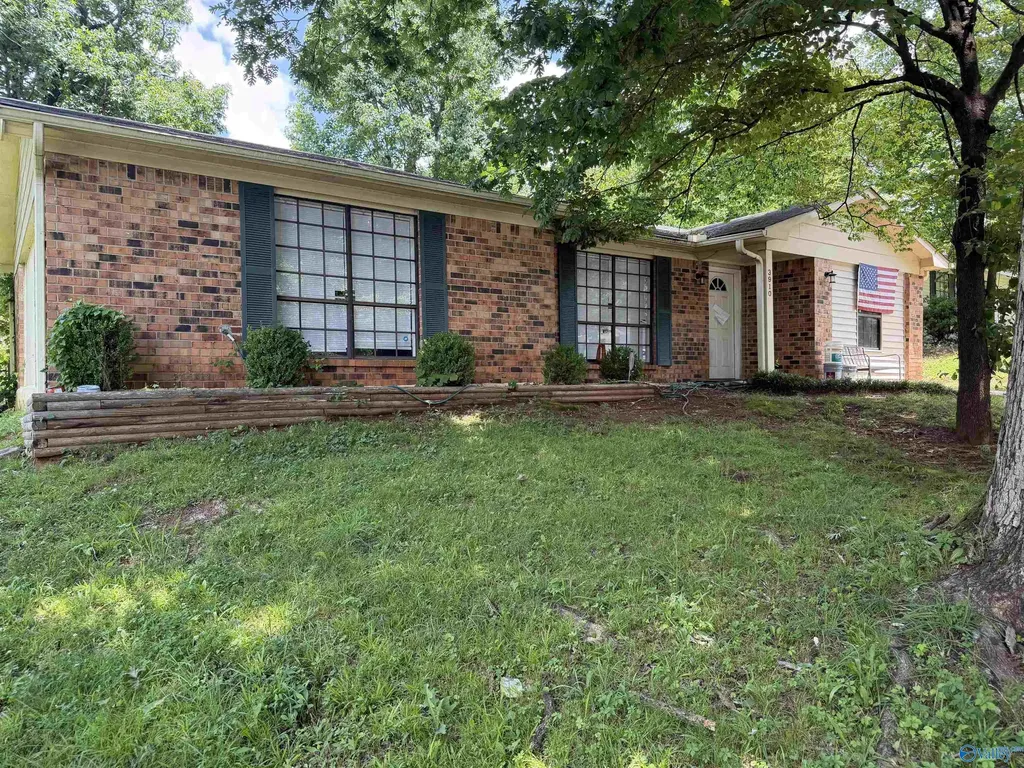 3910 Fair Oak Lane Huntsville AL 35805