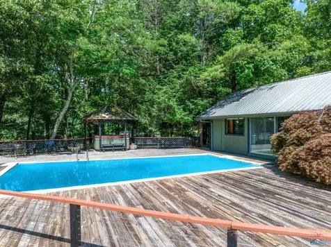 10895 County Road 89 Mentone AL 35984