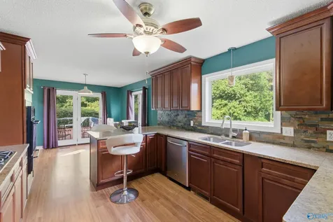 130 Preston Cove Road Scottsboro AL 35769