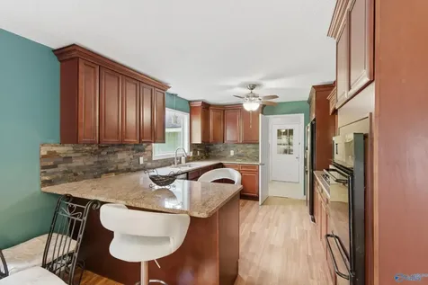130 Preston Cove Road Scottsboro AL 35769