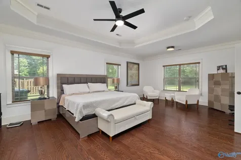 25 Bannut Court SW Huntsville AL 35824