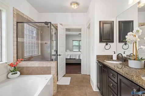 25 Bannut Court SW Huntsville AL 35824