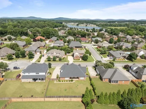 107 Natures View Lane SW Huntsville AL 35824
