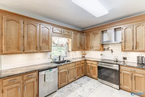 15033 Greentree Trail SE Huntsville AL 35803