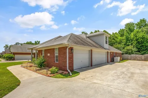134 Silver Strand Trail Huntsville AL 35806
