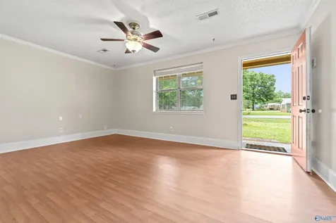 14 Canadian Drive Scottsboro AL 35769