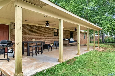 14 Canadian Drive Scottsboro AL 35769