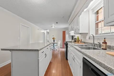 14 Canadian Drive Scottsboro AL 35769