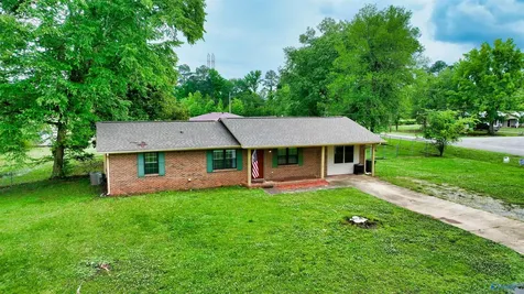 14 Canadian Drive Scottsboro AL 35769