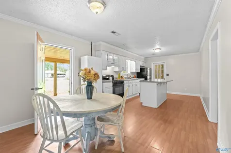 14 Canadian Drive Scottsboro AL 35769