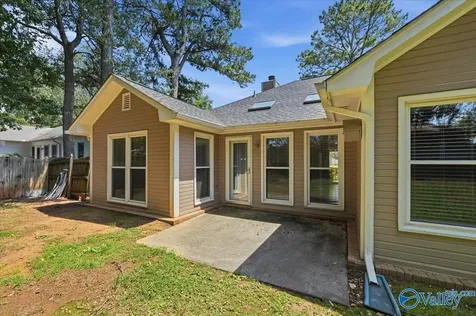 189 Jarrett Lane Madison AL 35758