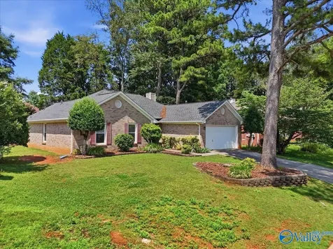 189 Jarrett Lane Madison AL 35758