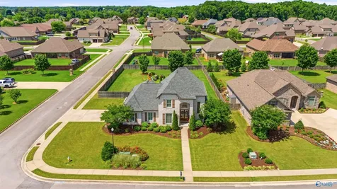 22389 Lochmere Boulevard Athens AL 35613
