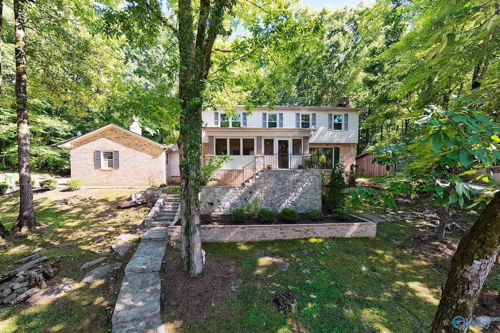 2223 Briarcliff Road Huntsville AL 35801