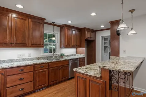 2223 Briarcliff Road Huntsville AL 35801