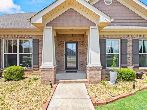 103 Old Picket Circle Meridianville AL 35759