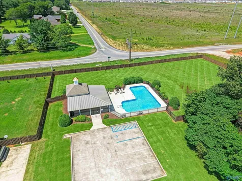 103 Old Picket Circle Meridianville AL 35759